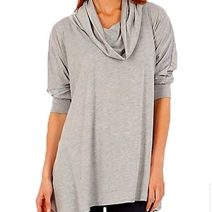 Suzanne Somers 3 way poncho